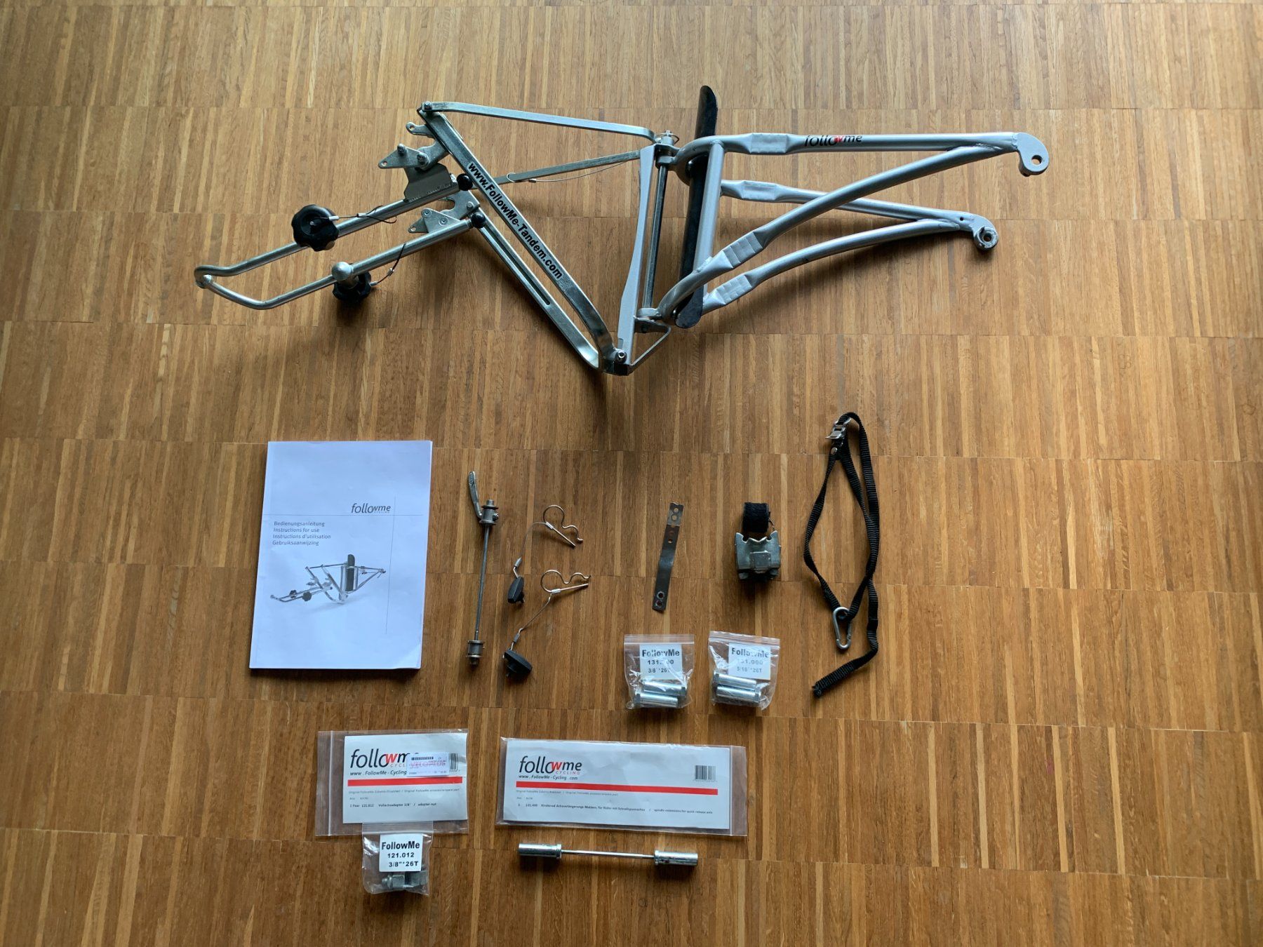 Ersatzteile: FollowMe Tandemkupplung + 2 Adapter – Gebraucht aus Chur von jnsdebraekeleer