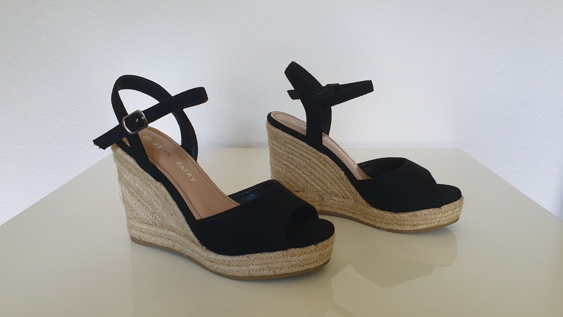 Scarpe da donna: Damenschuhe Espadrilles mit Keilabsatz, Gr. 36 – Nuovo (secondo la descrizione) da Zürich venduto da econo221 3