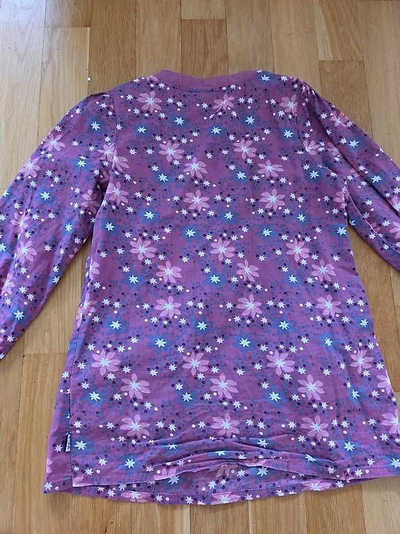 Blusen, T-Shirts & Tops: Bluse, Gr. 116/122 JACK-O, Kinderbluse, langarm – Gebraucht aus Arlesheim von Vera6 4