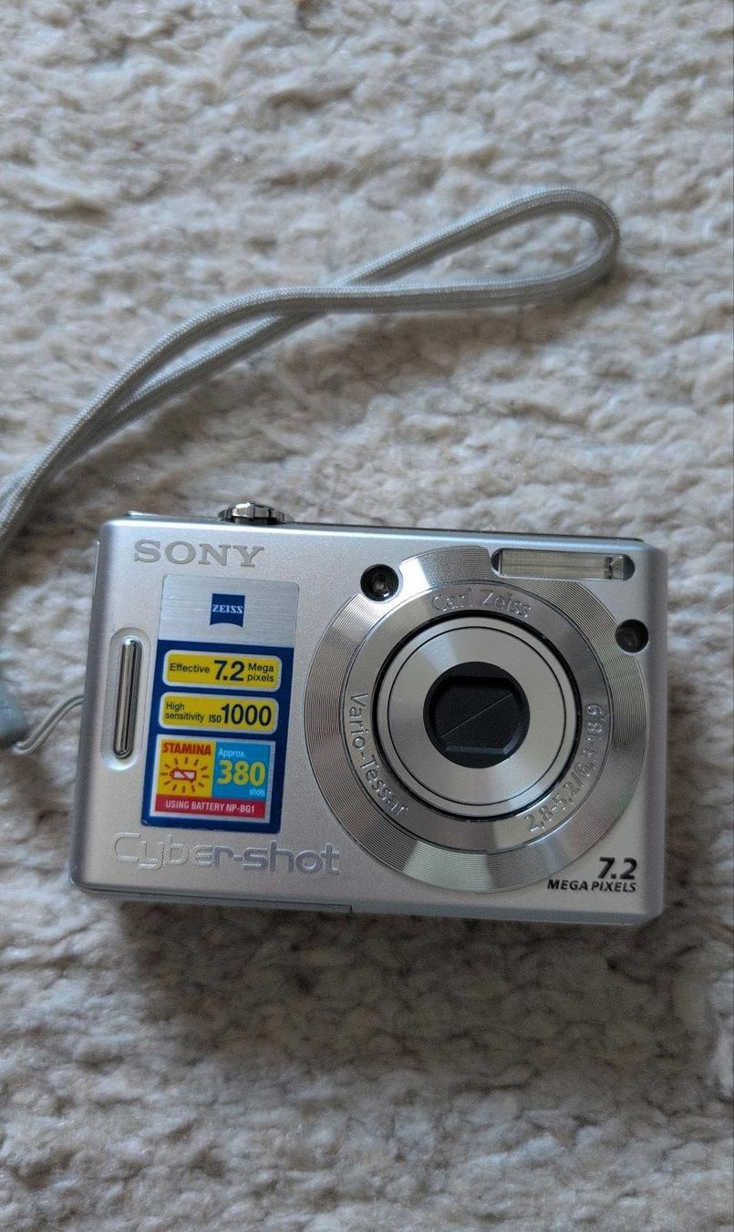 Sony Fotocamera: Sony DSC-W35, Cyber-shot 7,2 MP – Usato da Reinach BL venduto da colmarer 2