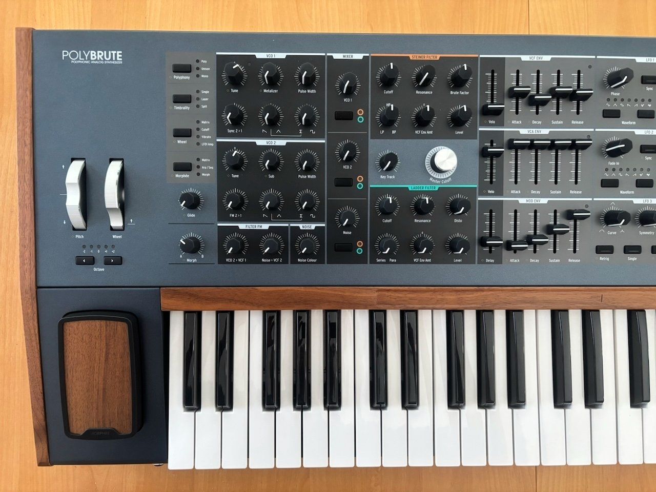 Arturia Strumenti musicali: Arturia Polybrute – Usato da Roveredo GR venduto da subAlpino 1