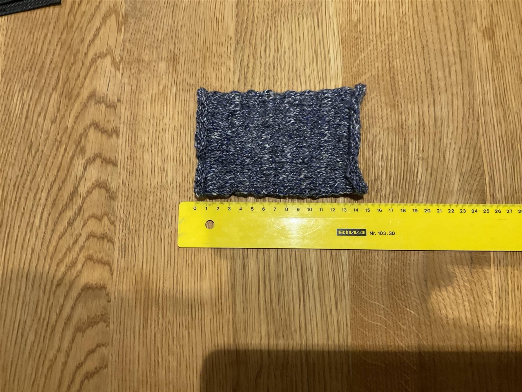 Handschuhe & Handstulpen: Handgestrickte Pulswärmer Amedisli – Neu (gemäss Beschreibung) aus Wetzikon ZH von FeeF 1