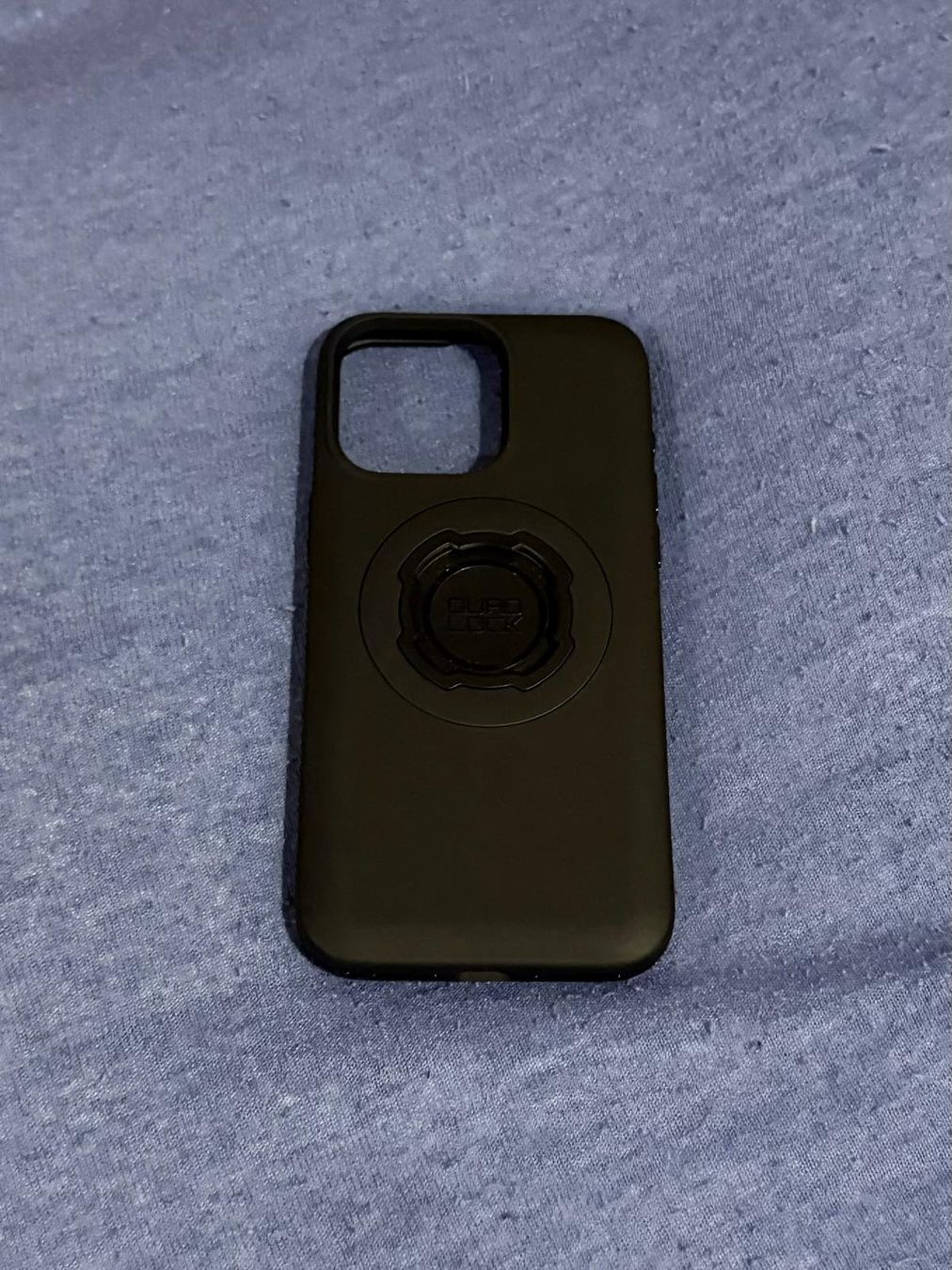 Quad Lock Coques & Protection écran: Quad Lock iPhone 15 Pro Max – D'occasion à Seon par Dariooo_ 2