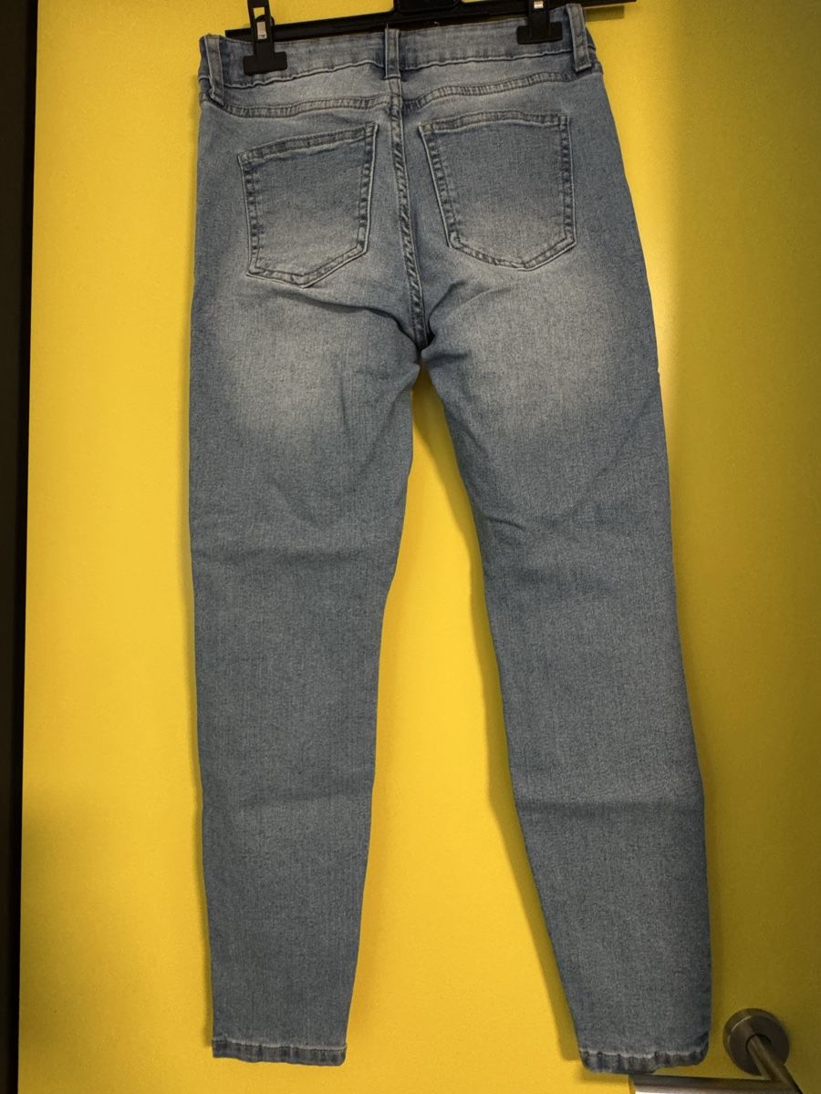 Jeans: Jeans taglia 36 – Nuovo (secondo la descrizione) da Claro venduto da kel_v7dj 1
