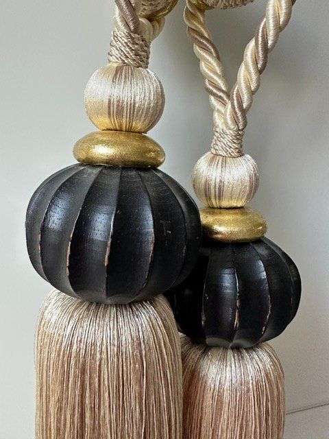 Tutte le decorazioni: Grosse luxuriöse Quasten – Usato da Wiesendangen venduto da EnricaL 2