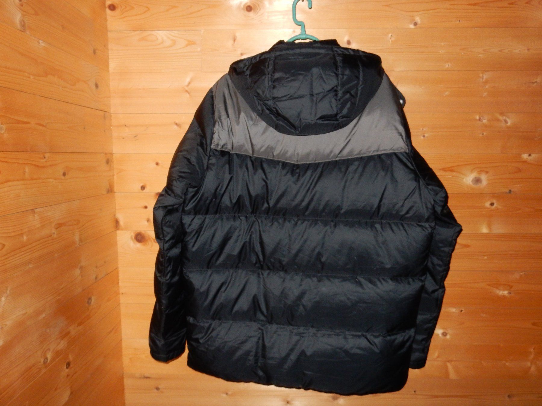 Nike Giacche: Daunenjacke NIKE, Gr. L / VINTAGE – Usato da St.Gallen venduto da regenbogen5 2