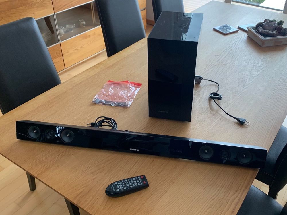Samsung Soundbar HWF450 Kaufen auf Ricardo