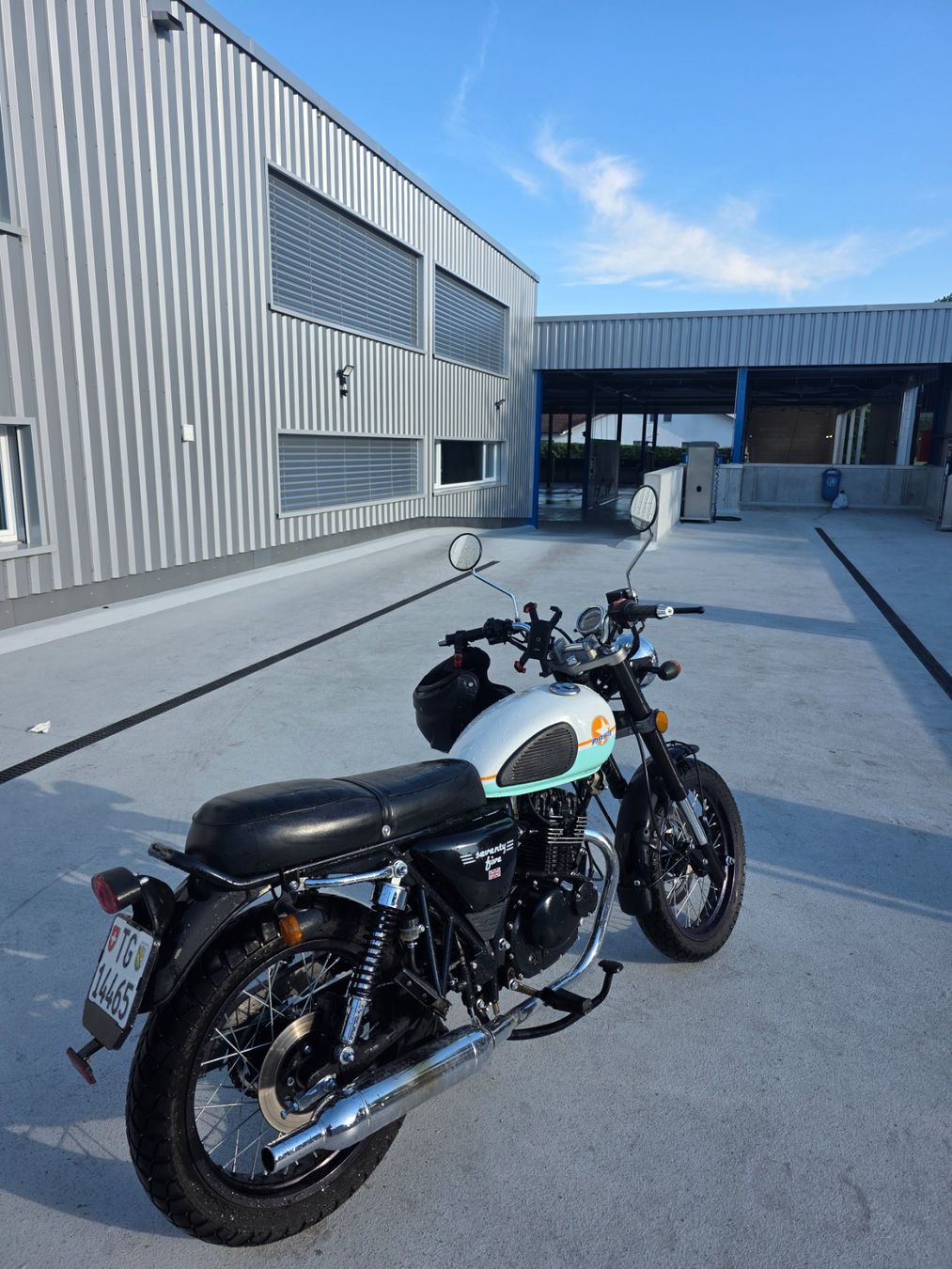 Mash Route: Mash seventy five 125 – Neuf (Voir description) à Rickenbach b. Wil par MercedesBenz_ 2
