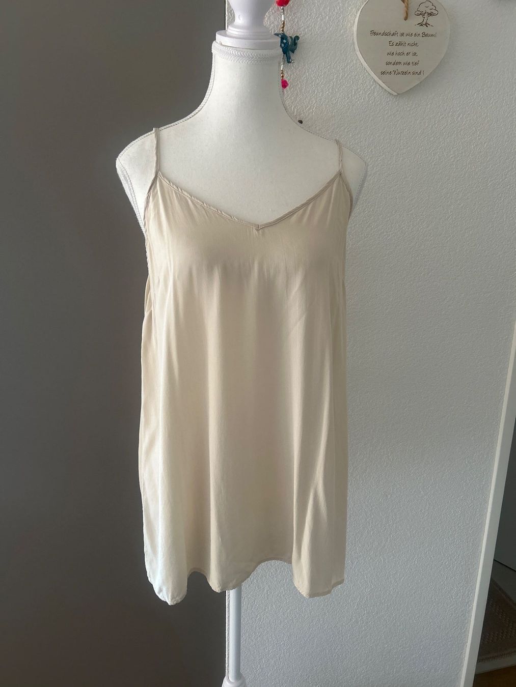 Tops: Top mit Spaghettiträger beige – D'occasion à Brunnen par Nala2929