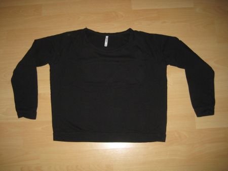 Schwarzes Langarmshirt/Pulli Gr. M