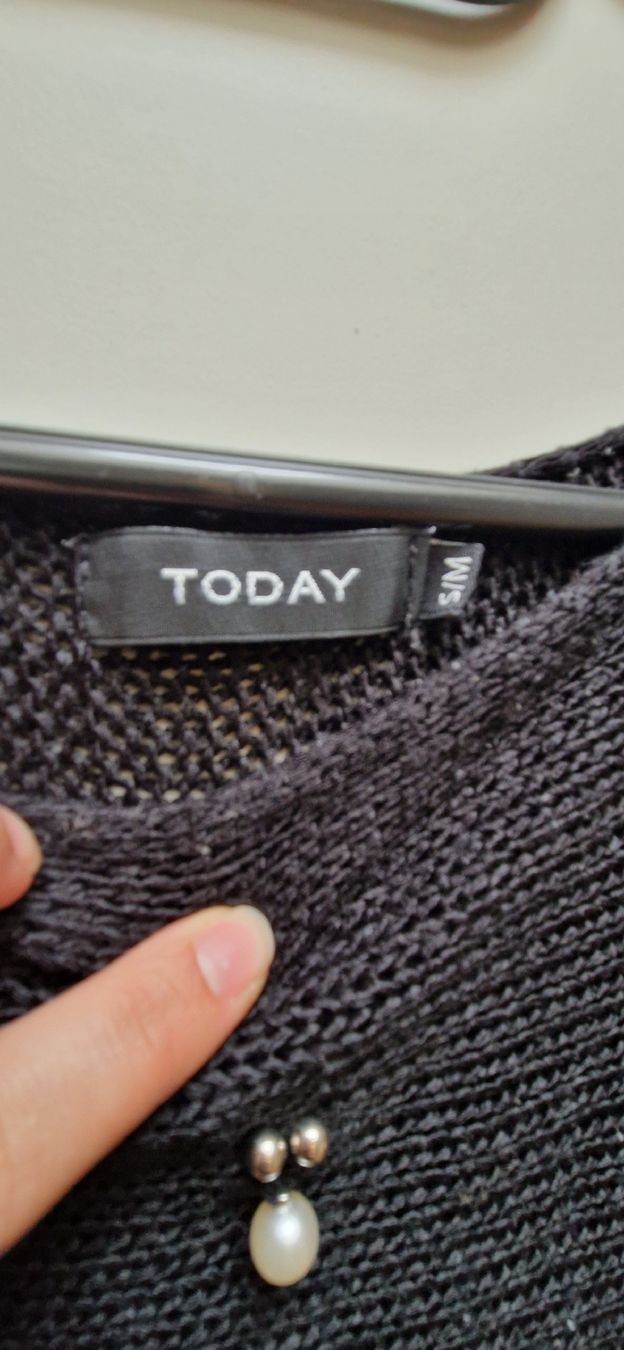 Maglioni & Felpe: Schöner TODAY Pullover, Gr. S/M, Schwarz mit Perlen – Usato da Urdorf venduto da sab_hz2z 2