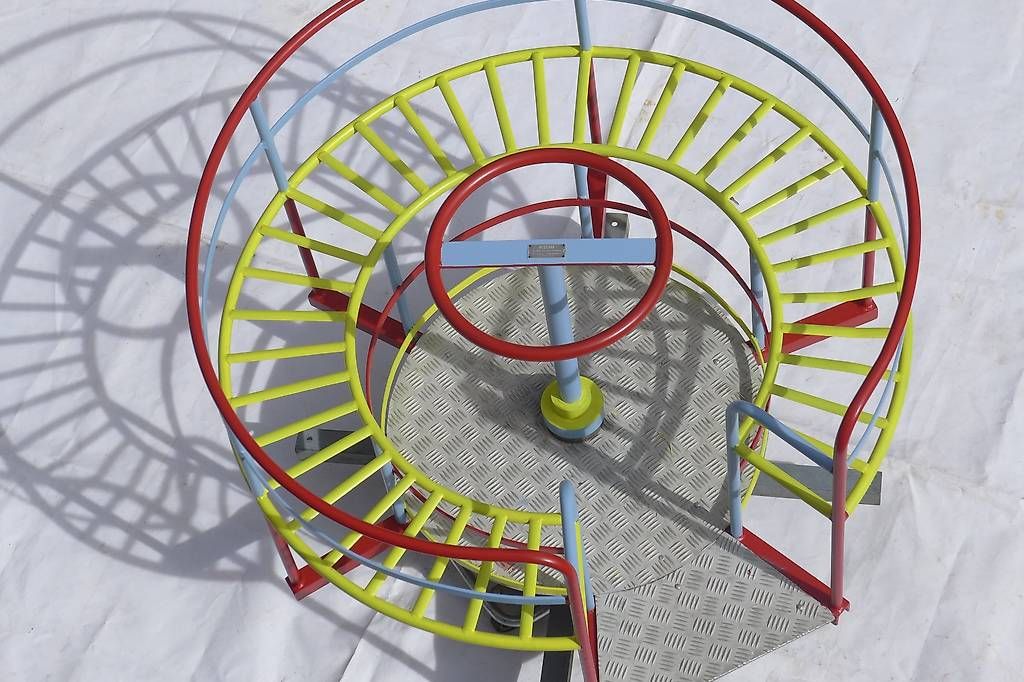 Spielzeuge: Spielplatz Karussell Spass  – Gebraucht aus Basel von umt_ts6w