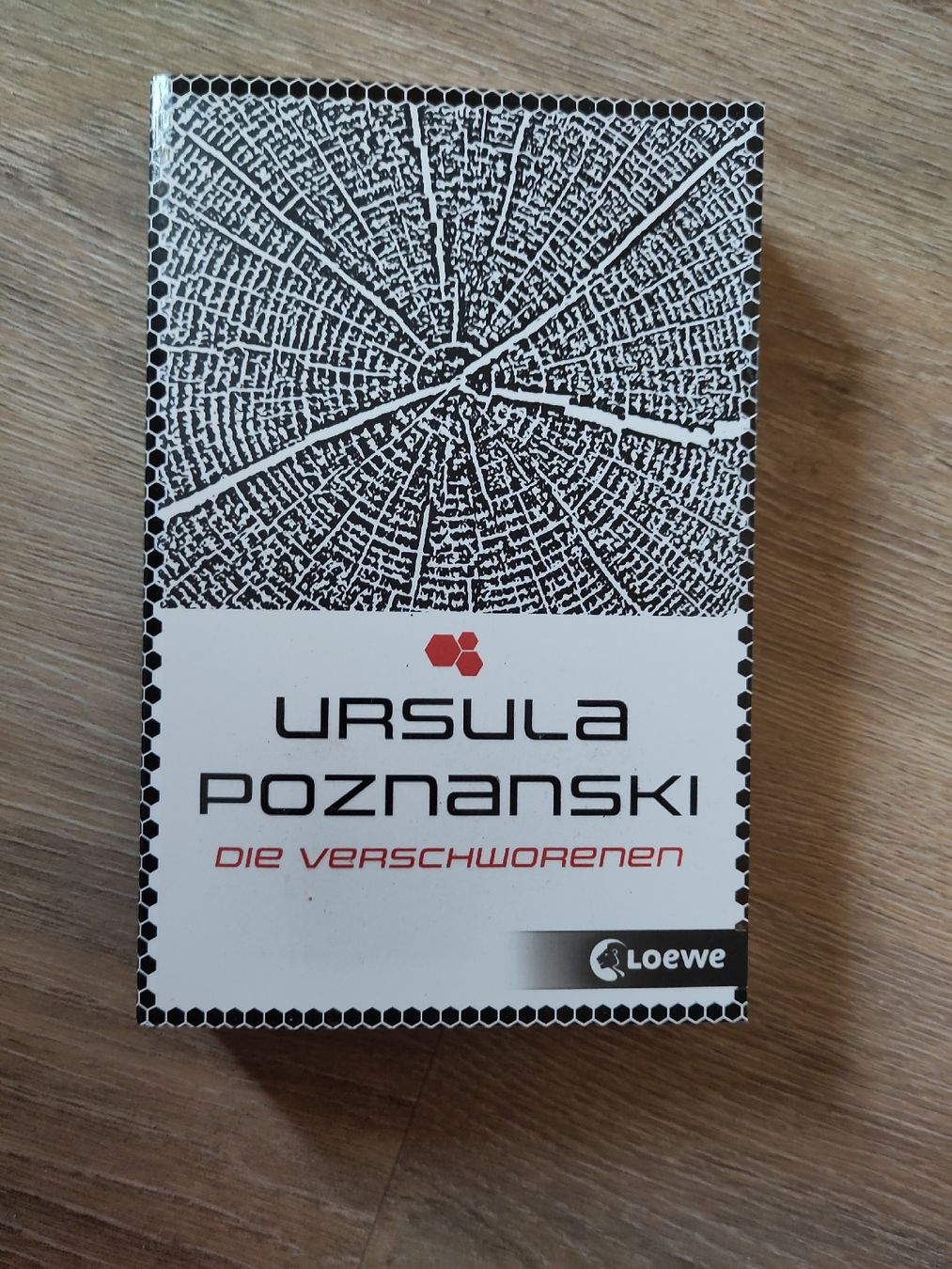 Livres: Die Verschworenen - Ursula Poznanski – D'occasion à Bachs par maykelrk