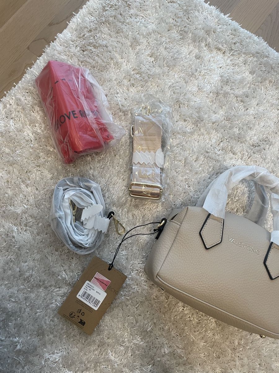 Valentino Taschen für Damen: Valentino mini Handtasche – Neu und originalverpackt aus Lenzburg von lejlaimamovic 2