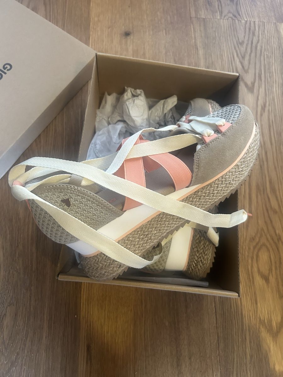 Damenschuhe: Gioseppo Damenschuhe NEU – Neu und originalverpackt aus Bad Ragaz von ocl_2fyc
