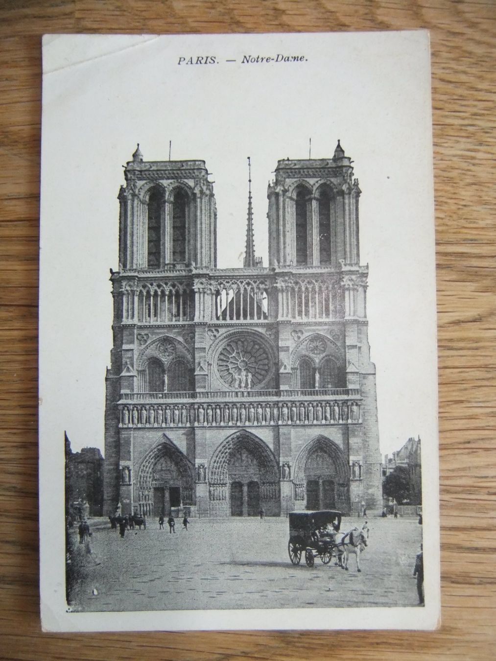 Cartoline postali: Kutsche vor Kirche Notre-Dame Paris – Usato da St. Niklaus VS venduto da wunschlos54