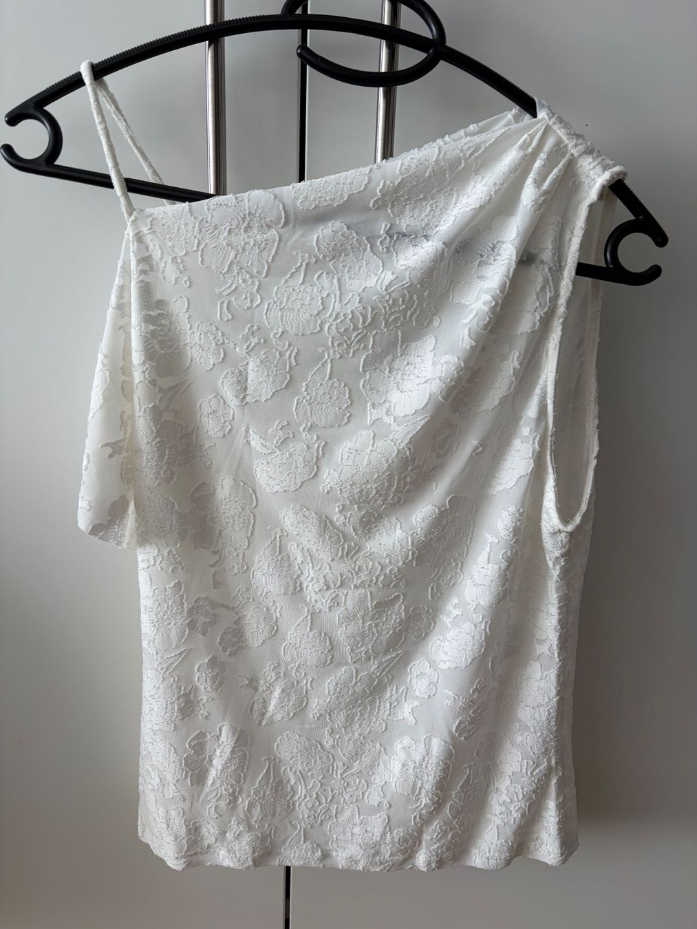 Pull&Bear Top: Pull&Bear Top weiss gemustert – Nuovo (secondo la descrizione) da Rain venduto da Rasala3