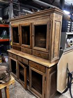 Meuble de rangement buffet vitrine bois massif ancien style 