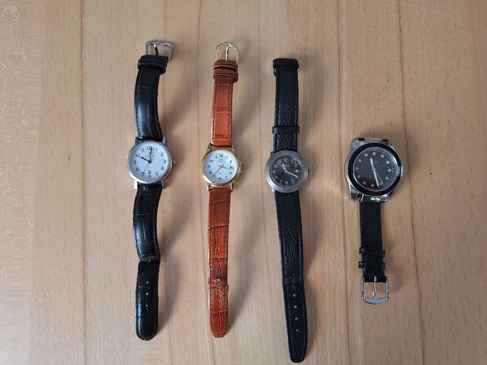 Konvolut von Vintage Uhren ideales Sommerprojekt! (Defekt) in