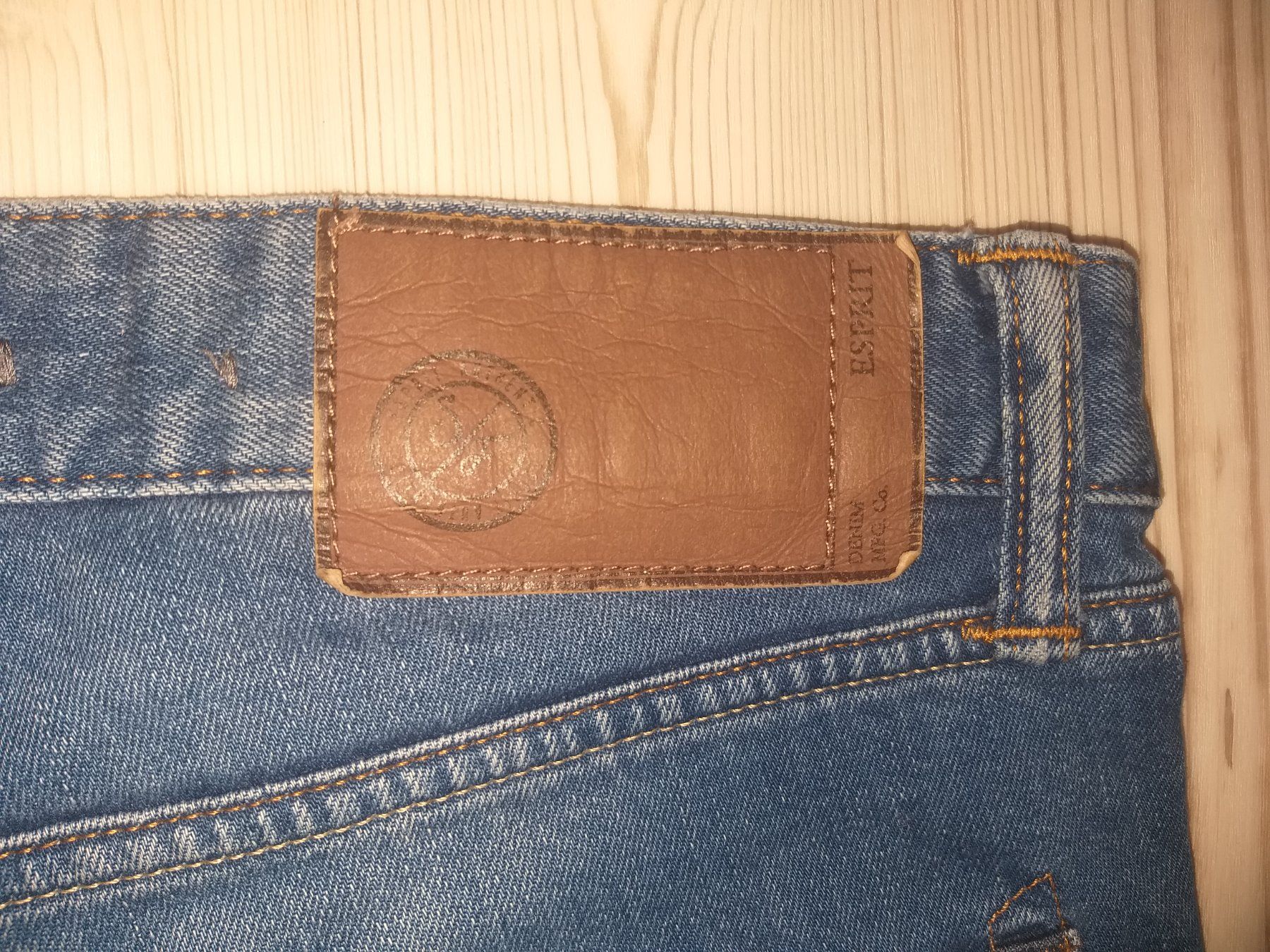 Esprit Jeans: ESPRIT  Jeans  Taille / Grosse W 32  STRAIGT FIT – Usato da Cossonay-ville venduto da Super-Price-Quality 8