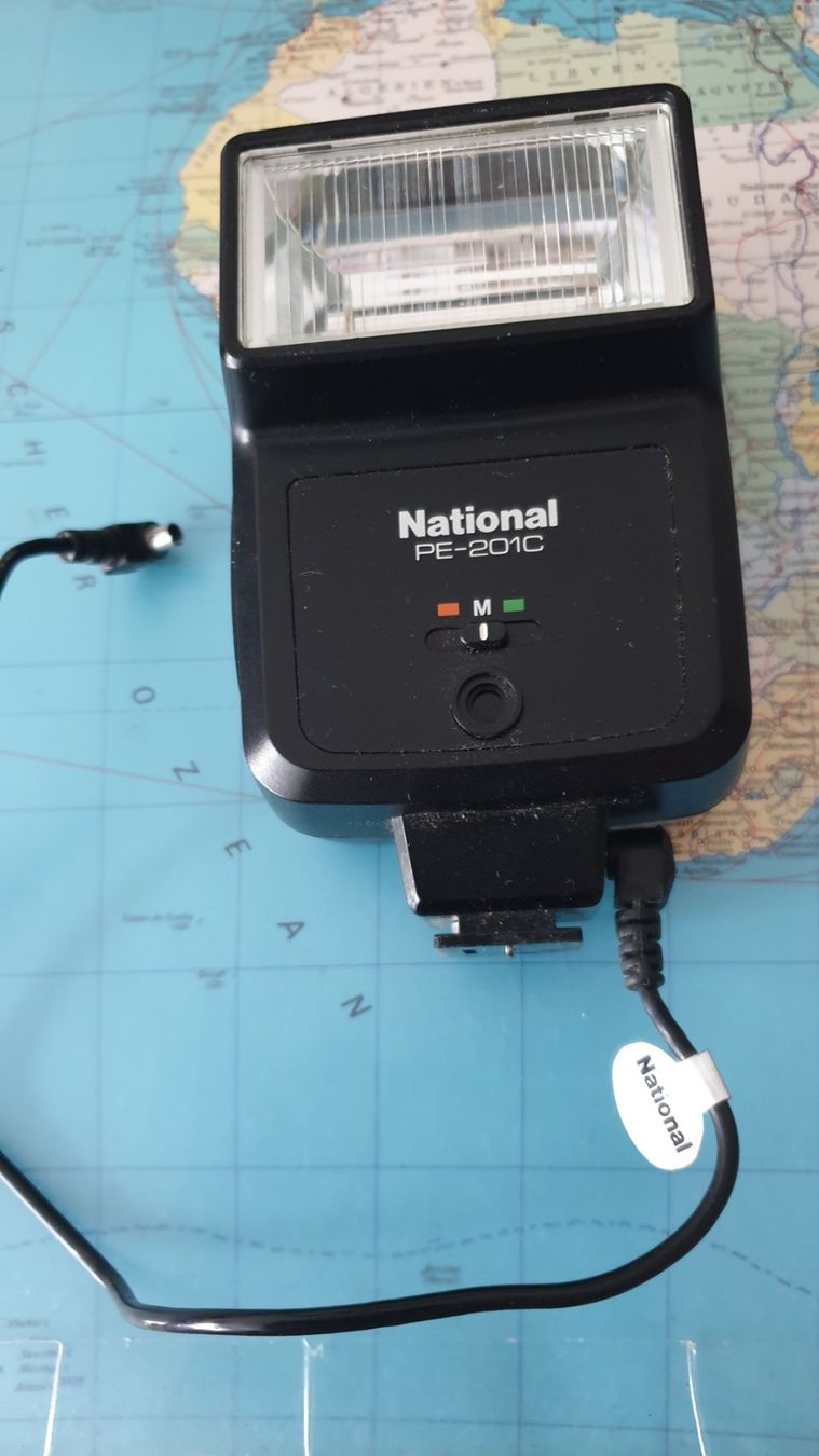 Topcon Fotocamera: TOPCON UNIREX + National PE-201C – Difettoso da Boniswil venduto da romeo4756 5
