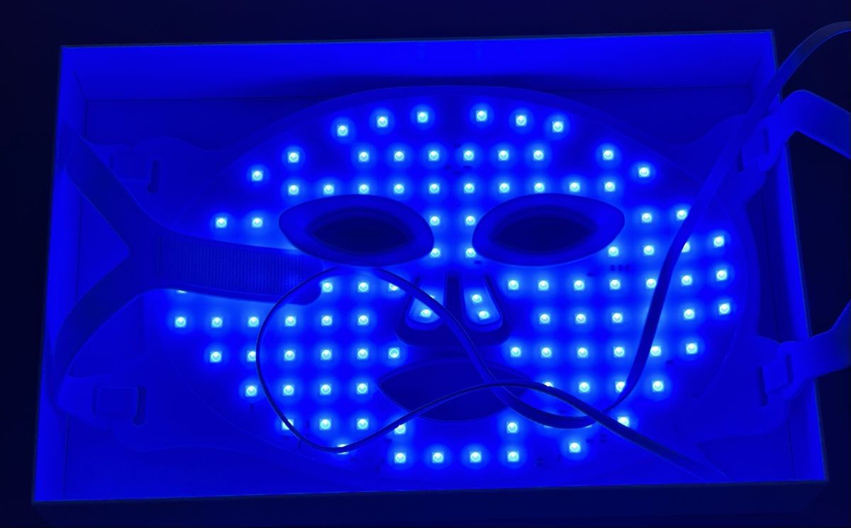 Maschere: GlowAge LED-Gesichtsmaske – Usato da Zürich venduto da MyCellar 6
