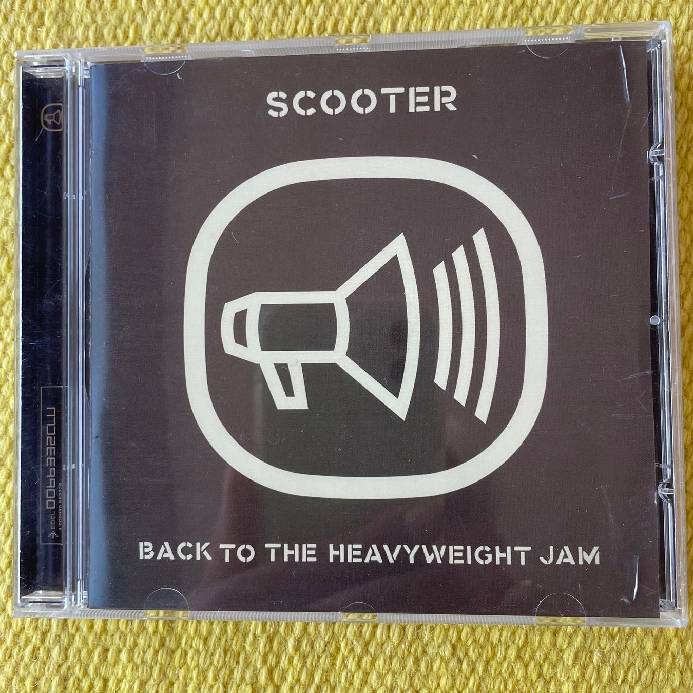 CD: SCOOTER-BACK TO THE HEAVYWEIGHT JAM – Usato da Rorschacherberg venduto da CD-Roli
