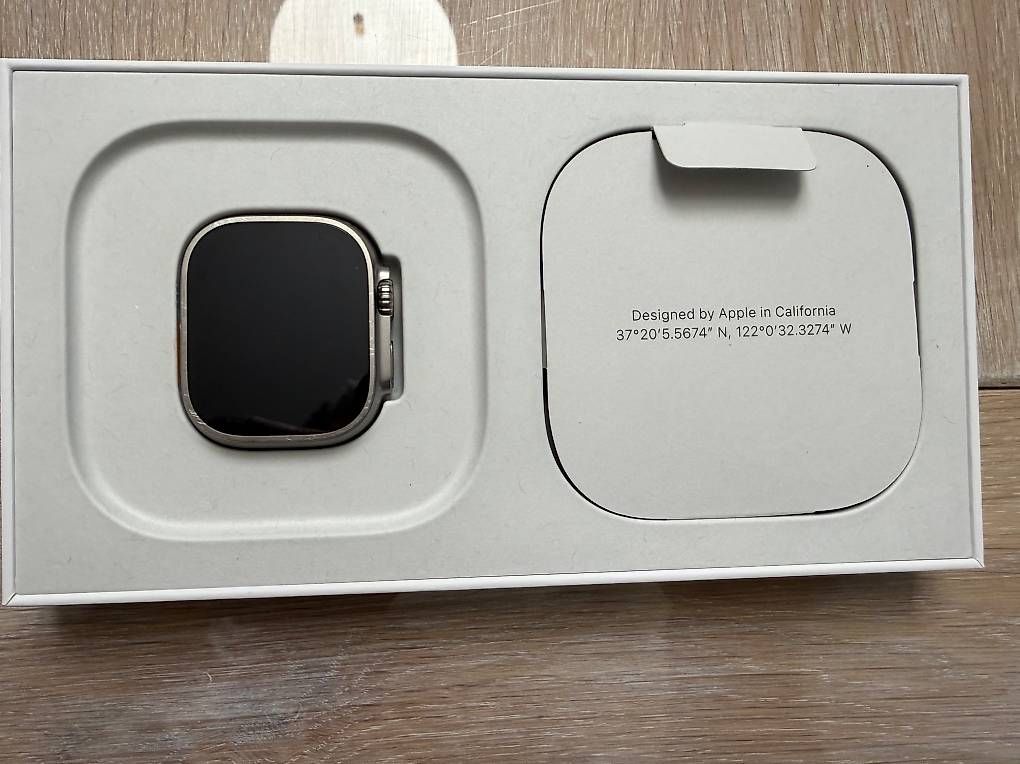 Apple Smartwatch: APPLE Watch ULTRA 1    49mm – Usato da Petit-Lancy venduto da gnc_l2xq