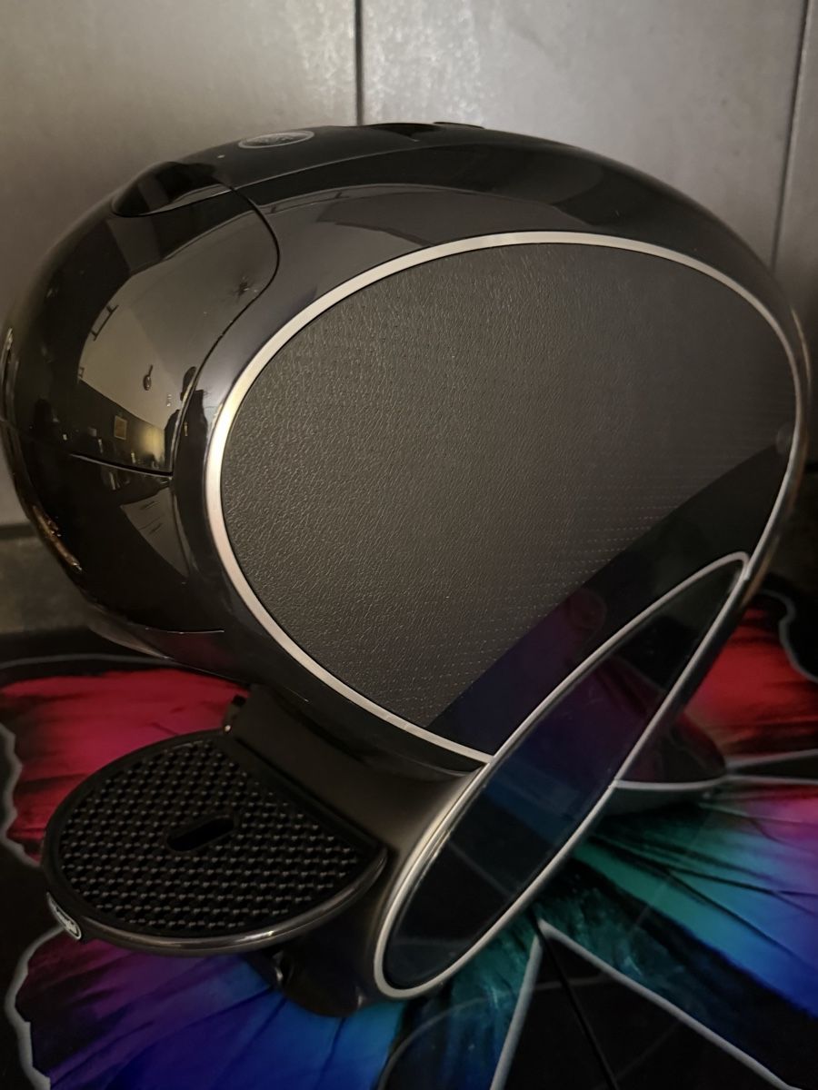 Macchine per caffè & Macchine per espresso: Machine dolce gusto neuve 2 ans de garantie – Nuovo e nell'imballaggio originale da SION venduto da MARCO-P-SION