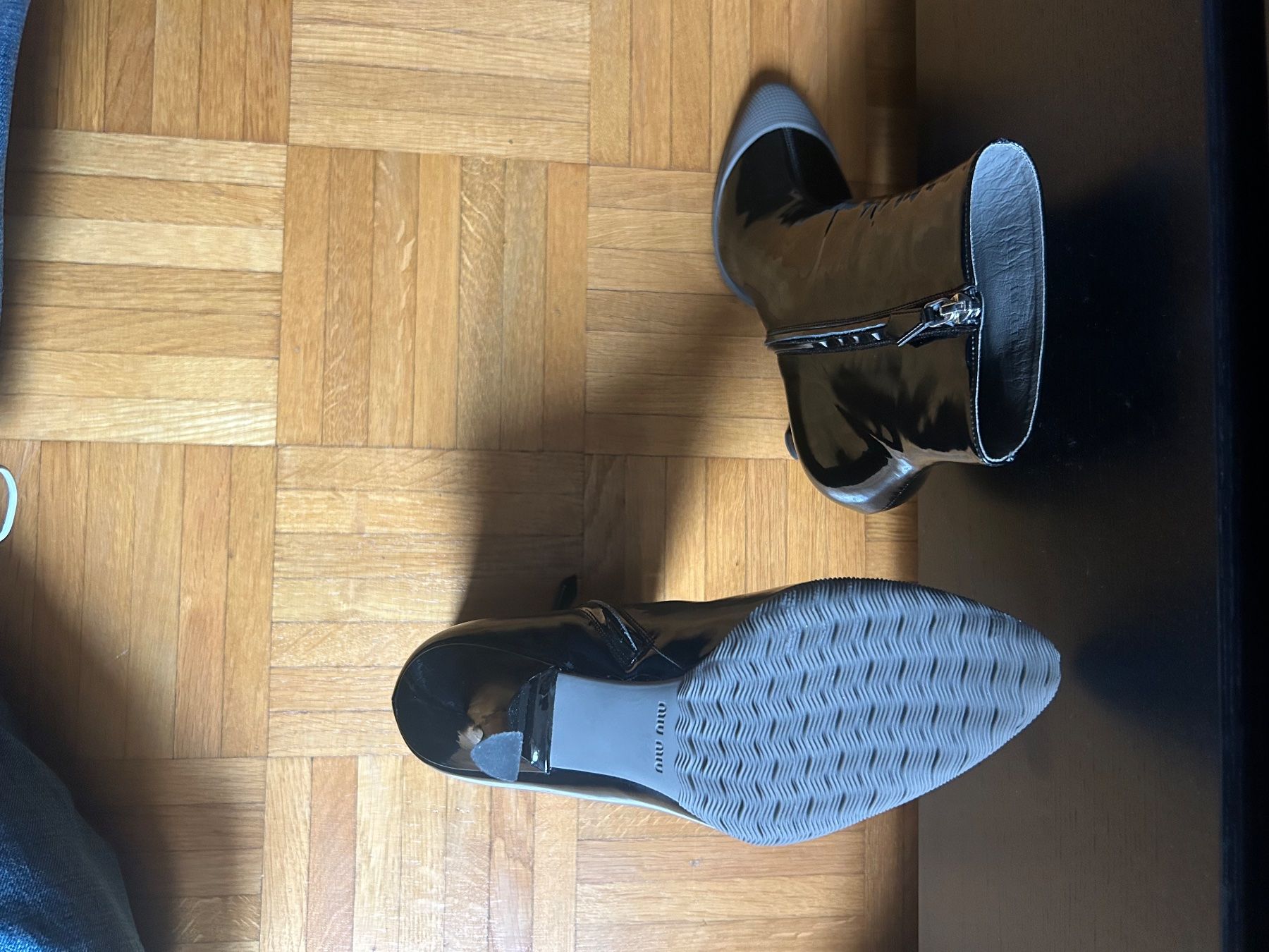 Miu Miu Chaussures femmes: Bottines Miu Miu – Neuf (Voir description) à Lausanne par bal_7ycp 3