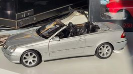 Mercedes-Benz CLK 500 Cabrio 1:18 Kyosho