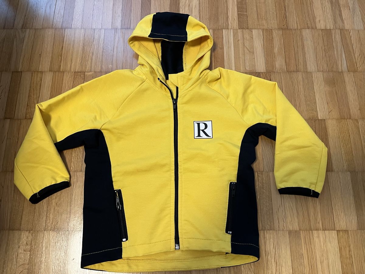 Maglioni & Felpe: Kapuzenpulli Gr. 98/104 – Usato da Jona venduto da Good_luck_