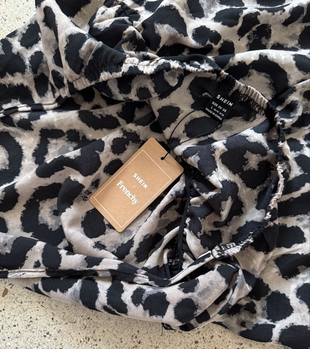 Shein Tute: Leopard print Halter Romper NEU – Nuovo e nell'imballaggio originale da Zürich venduto da di_archive 5