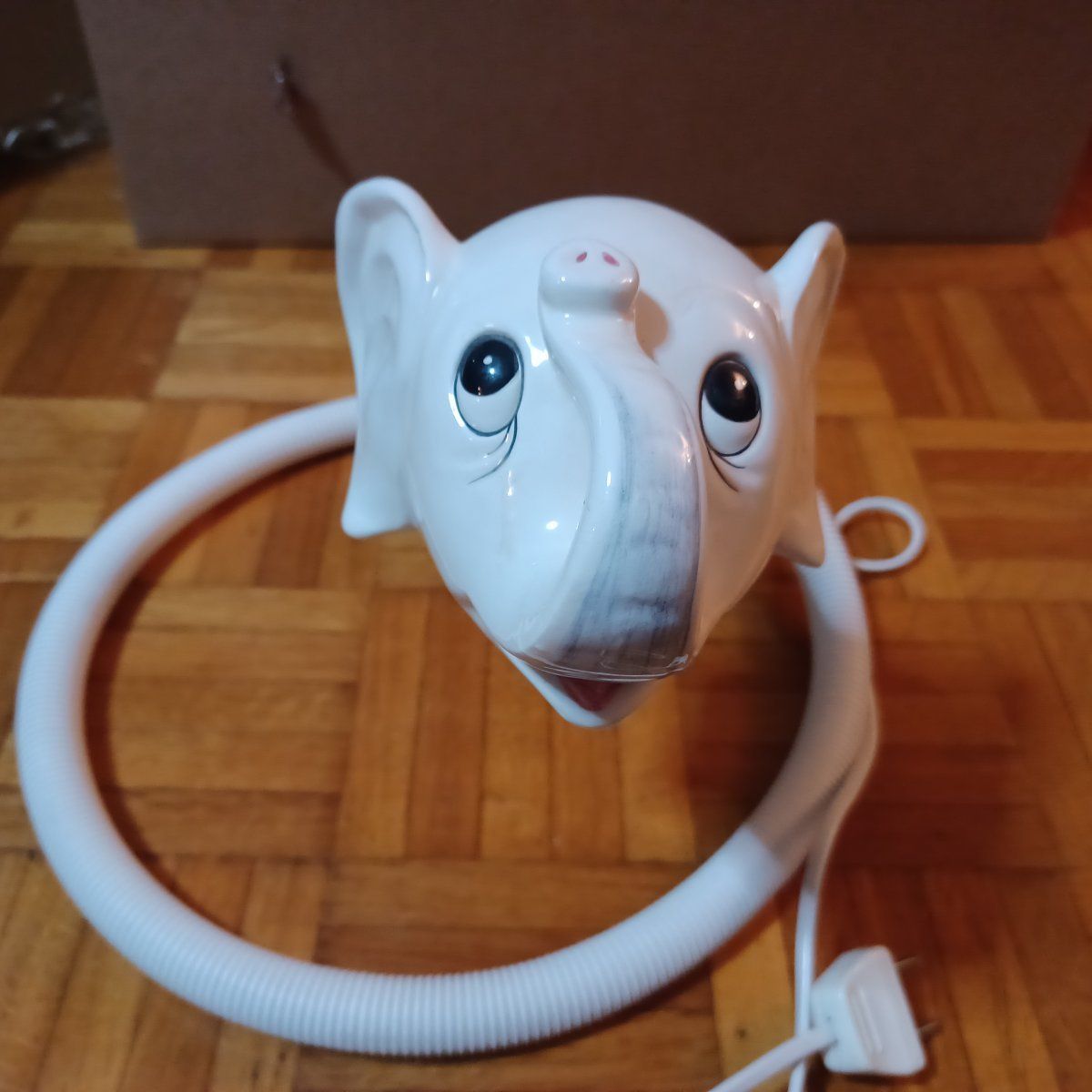 Lampade: Antike flexible Lampe mit Elefantenkopf -G53 – Usato da Morges venduto da vimajes12 1