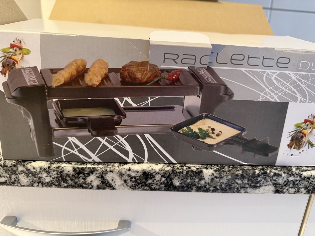 Appareils de cuisine: Raclette – Neuf avec emballage d'origine à Pfäffikon ZH par JanineZ98