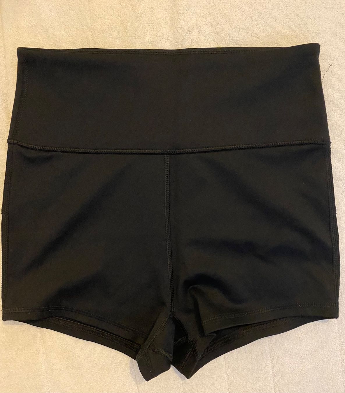 Hosen: Short de volley-ball – Gebraucht aus Basel von OK2010 1