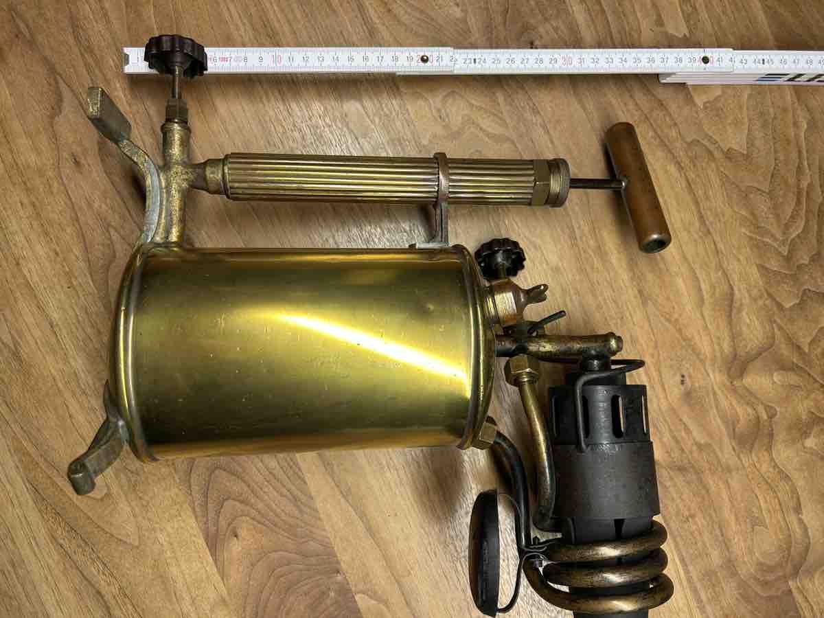 Tutti gli attrezzi: Antike Lötlampe, Messing – Usato da Kreuzlingen venduto da Pix66 2