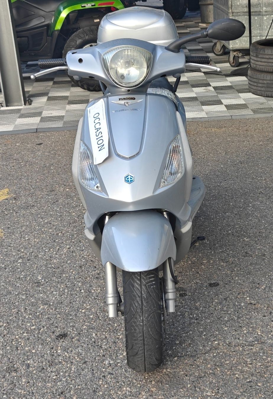 Piaggio Scooter: Piaggio FLY 125 – Usato da Trimmis venduto da 0004 4