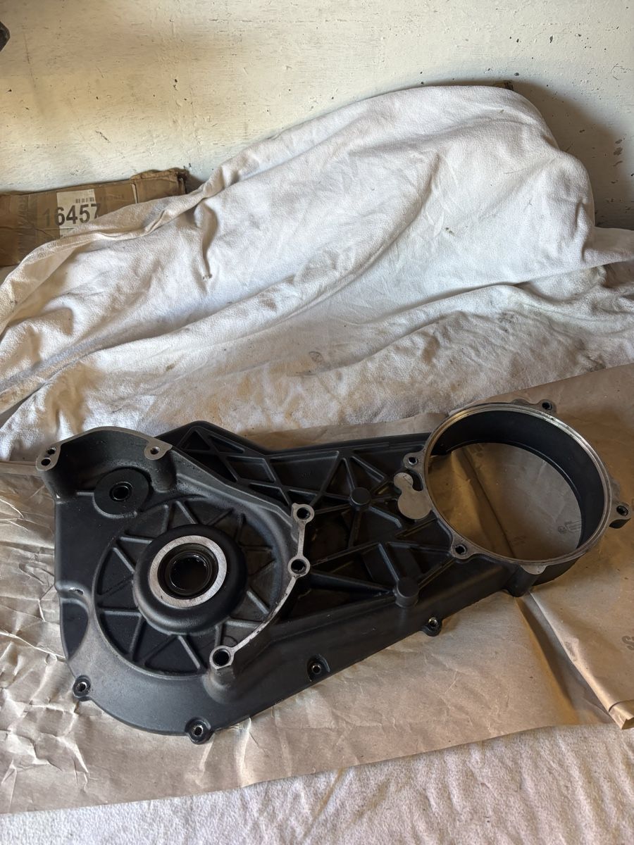 Harley-Davidson Tutti i ricambio per moto: Harley Davidson Innen primär 60681-01 – Usato da Schötz venduto da Harley35 1