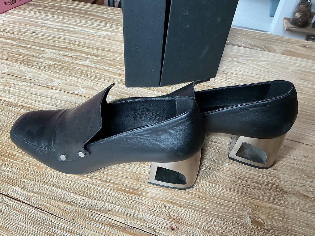 Damenschuhe: Schwarze Schuhe gr.38 – Gebraucht aus Freienstein von EAGLE007 2