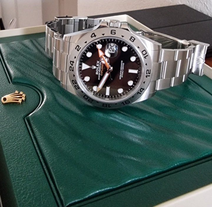 Rolex Orologi: Rolex Explorer II, Neu, Full Set – Nuovo e nell'imballaggio originale da Zürich venduto da Trade12 2