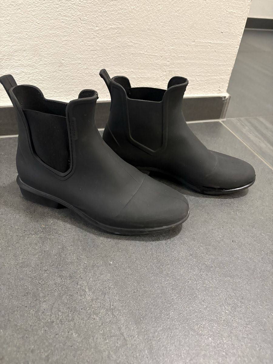 Damenschuhe: Reitstiefeletten Größe 39 – Gebraucht aus Uznach von j.g.gashi