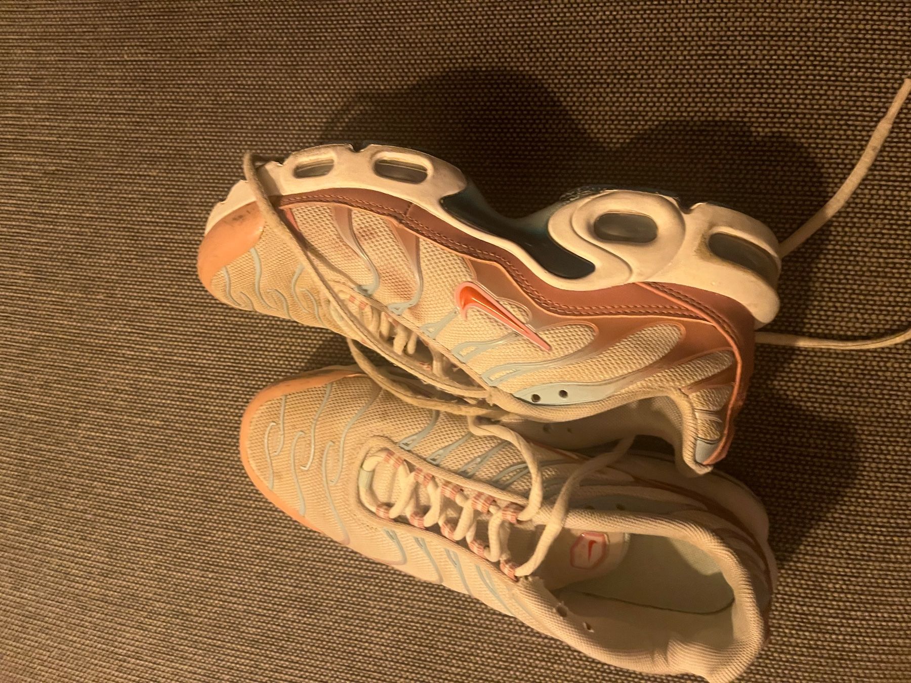 Nike Scarpe per ragazze: Mädchen Nike Schuhe – Usato da Giebenach venduto da mon_ft27