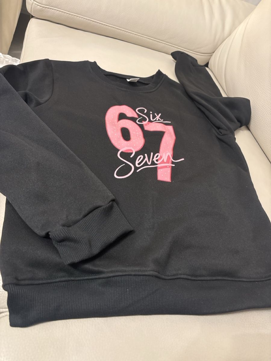 Maglioni & Felpe: Pullover Kinder Grösse 150 Six Seven 67 – Usato da Zürich venduto da engebrunau
