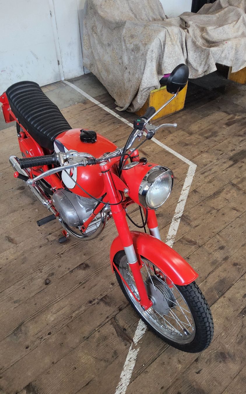 Gilera Strada: Motorrad  Gilera giubileo 98 ccm – Usato da Herisau venduto da vw1972 1
