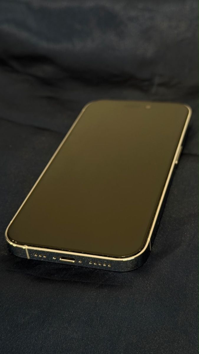 Apple Telefoni cellulari / Smartphones: iPhone 14 Pro – Usato da Dietlikon venduto da dav_6myr 3