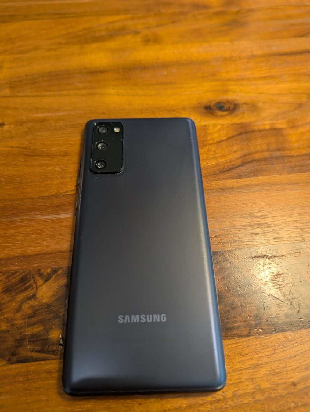 Samsung Telefoni cellulari / Smartphones: Samsung Galaxy S20 FE 5G Smartphone – Usato da Zürich venduto da Stabilo13 1