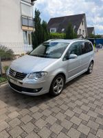 VW Touran 2.0 TDI DSG Vollleder 7Sitze Top Zustand