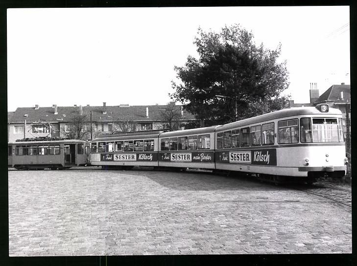 Fotografie & Manifesti: Fotografie Köln, Strassenbahn der Linie – Usato da Berlin venduto da bartko-reher