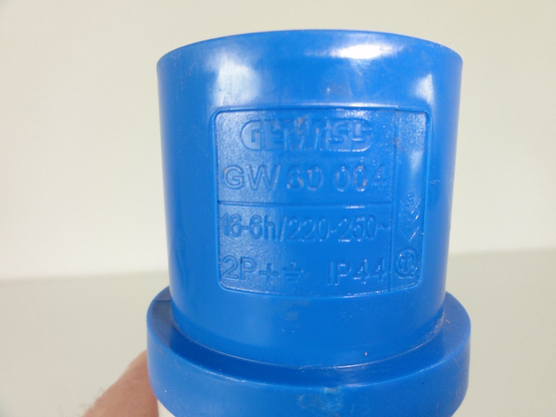Spine: Elektro Stecker – Usato da Schenkon venduto da Movieplanet 1